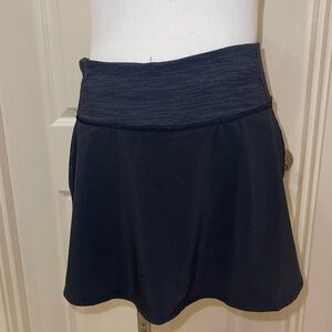 Outdoor Voices skort